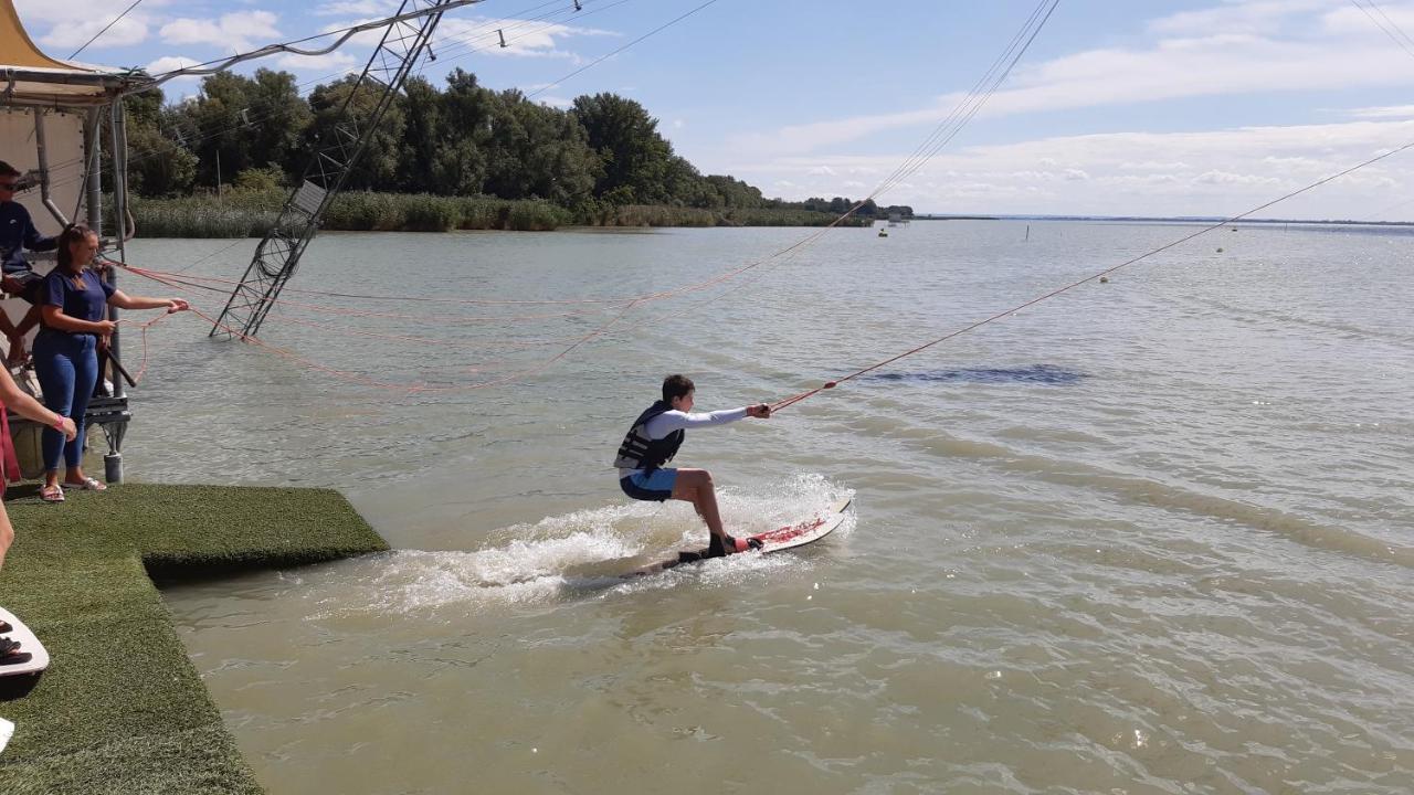 فيلا Szalakota Haz Balatongyörök المظهر الخارجي الصورة